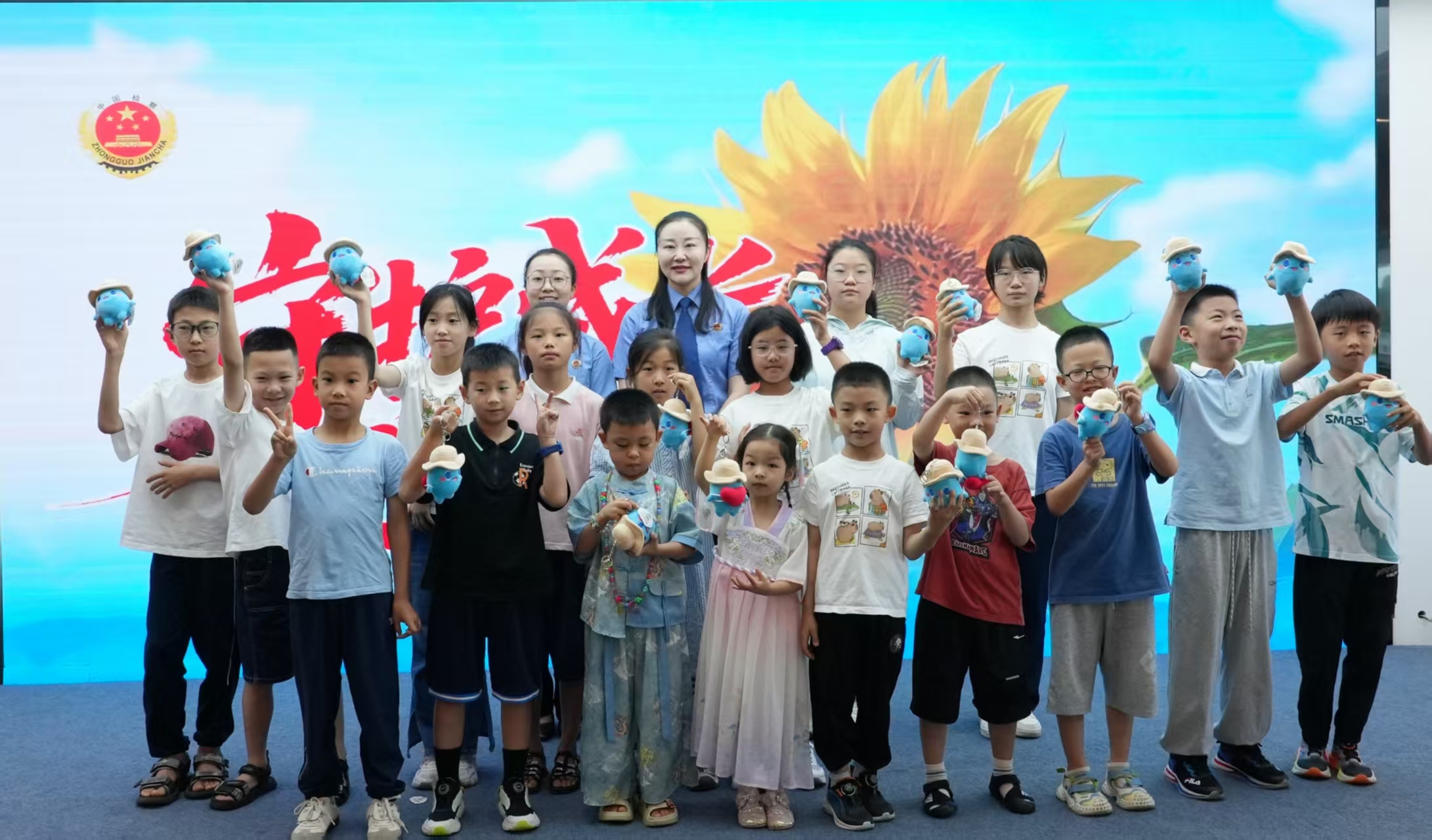 法治宣讲进工地 检察护航暖童心 ——全国留守儿童关爱保护“百场宣讲进工地”中国能建首站无锡举办